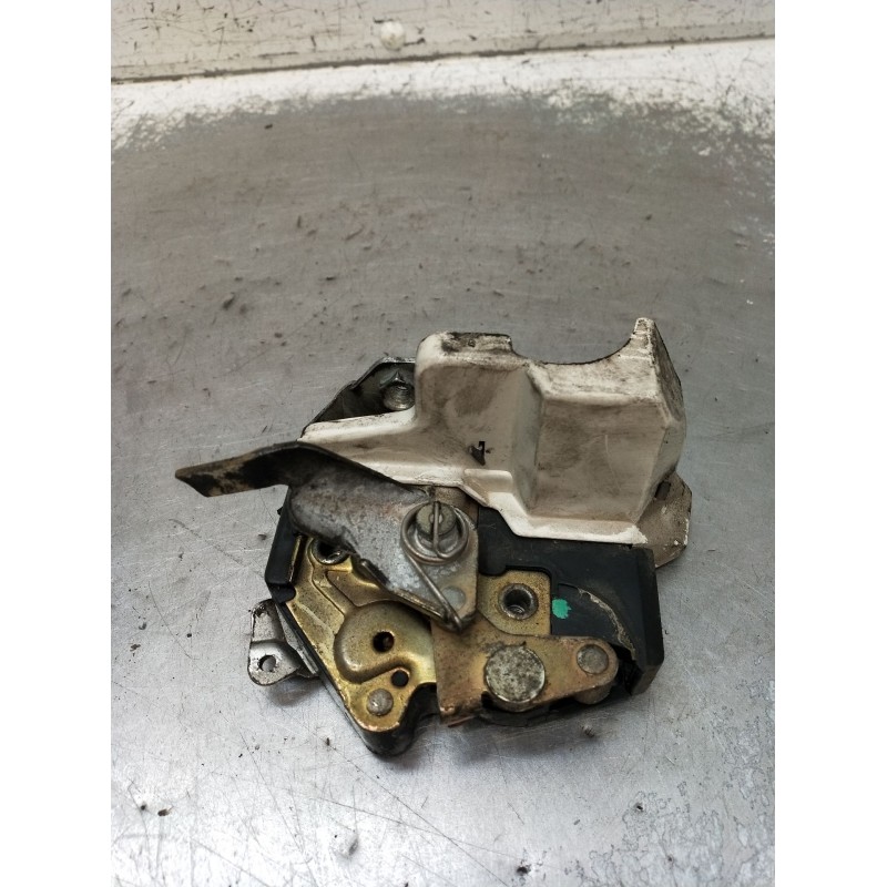 Recambio de motor cierre centralizado trasero izquierdo para mercedes-benz clase e (w124) berlina referencia OEM IAM  4P 1984
