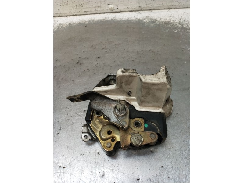 Recambio de motor cierre centralizado trasero izquierdo para mercedes-benz clase e (w124) berlina referencia OEM IAM  4P 1984