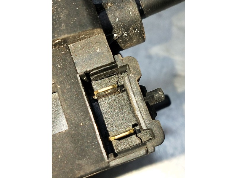 Recambio de motor cierre centralizado delantero izquierdo para renault megane i classic (la0/1_) 1.9 dti (la1u) referencia OEM I