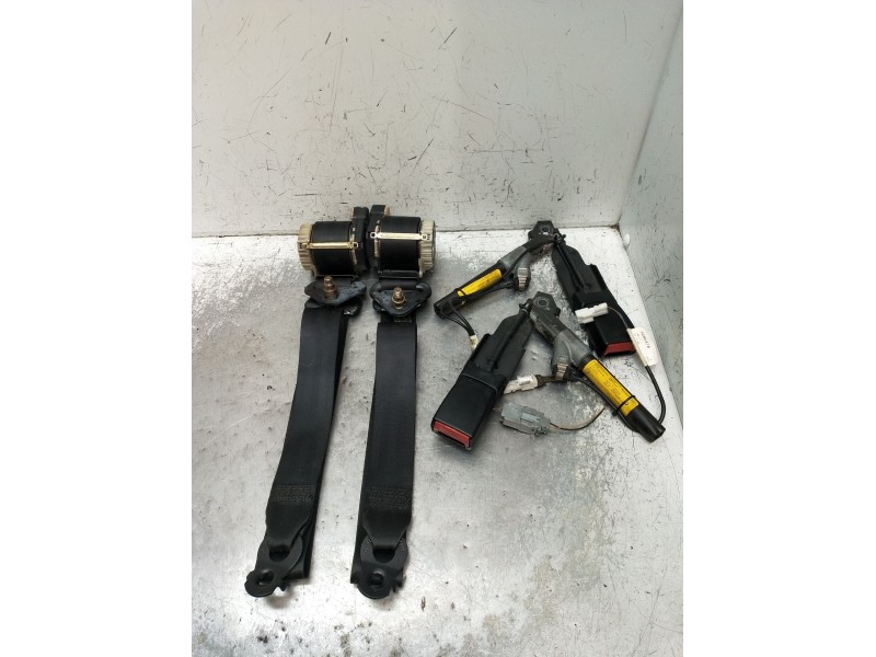 Recambio de juego cinturones delantero para renault kangoo express (fc0/1_) 1.5 dci (fc07, fc1r) referencia OEM IAM  3P 2001