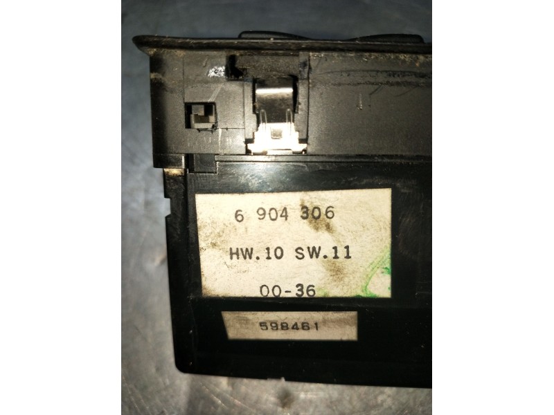 Recambio de mando elevalunas delantero izquierdo para bmw 5 (e39) 525 d referencia OEM IAM 6904306 4P 1995
