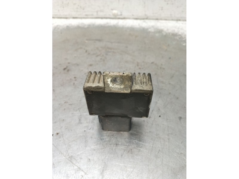 Recambio de caja precalentamiento para renault megane i classic (la0/1_) 1.9 dti (la1u) referencia OEM IAM   1999