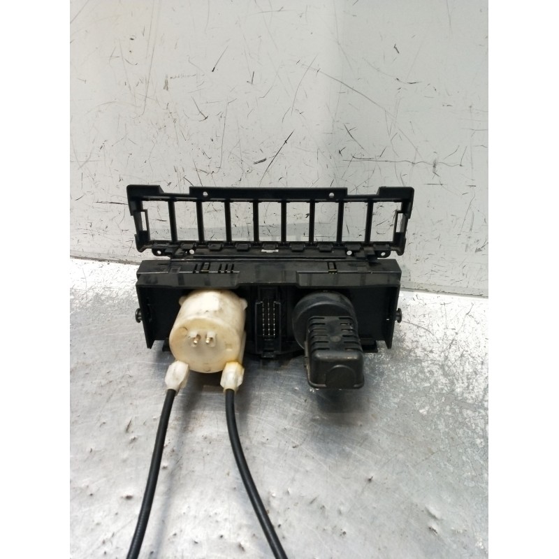 Recambio de mando calefaccion / aire acondicionado para mercedes-benz clase e (w124) berlina referencia OEM IAM 1248303885 91400