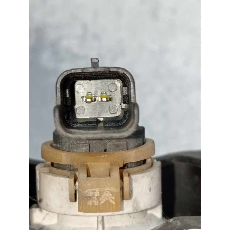 Recambio de faro antiniebla derecho para peugeot 5008 (0u_, 0e_) 2.0 hdi 150 / bluehdi 150 referencia OEM IAM   2012
