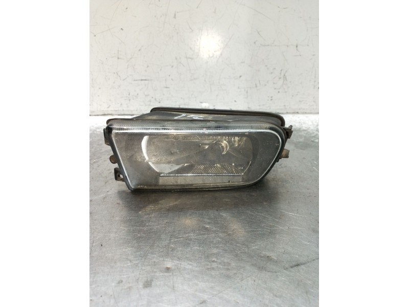 Recambio de faro antiniebla izquierdo para bmw 5 (e39) 525 d referencia OEM IAM   1995