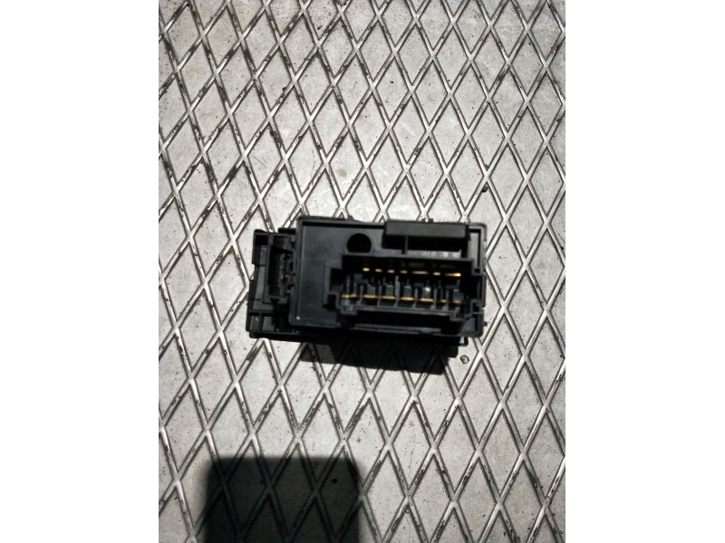 Recambio de mando luces para volkswagen transporter t4 furgoneta (70a, 70h, 7da, 7dh, 70j) 2.5 tdi referencia OEM IAM   