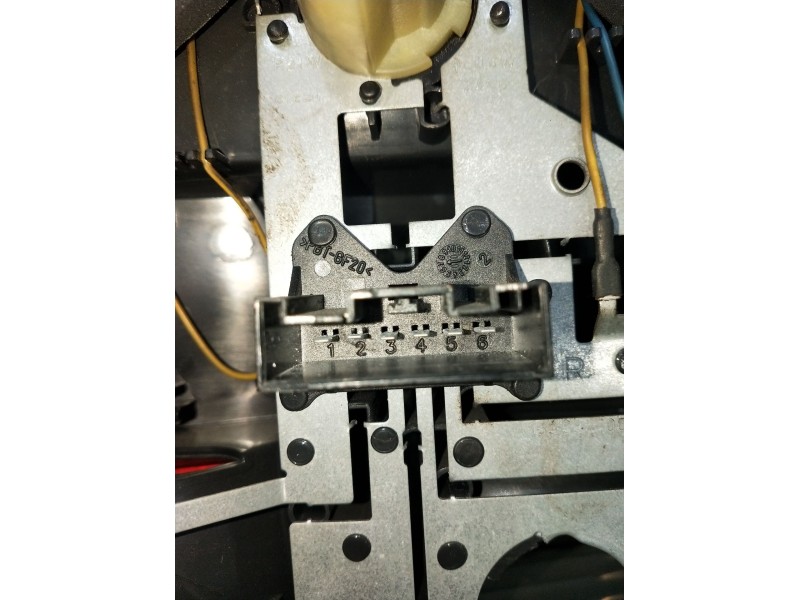 Recambio de piloto trasero derecho para bmw 5 (e39) 525 d referencia OEM IAM   1995