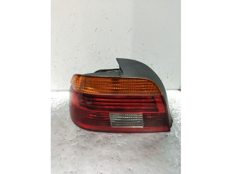 Recambio de piloto trasero izquierdo para bmw 5 (e39) 525 d referencia OEM IAM   1995