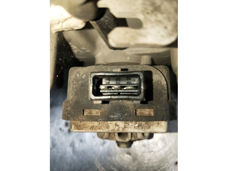 Recambio de faro izquierdo para kia sephia sedán (fa) 1.5 i referencia OEM IAM   1996