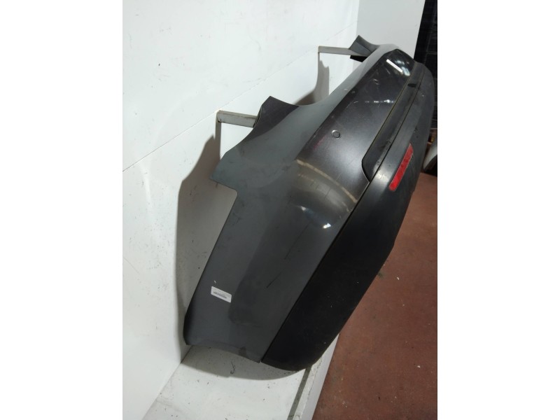Recambio de paragolpes trasero para volkswagen jetta (1k2) advance referencia OEM IAM   