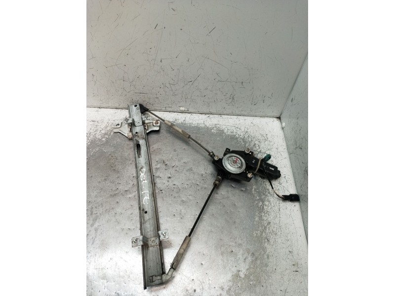 Recambio de elevalunas delantero izquierdo para kia sephia sedán (fa) 1.5 i referencia OEM IAM  4P 1996