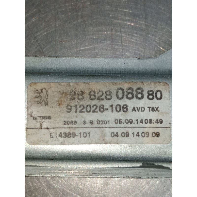 Recambio de elevalunas delantero derecho para peugeot 5008 (0u_, 0e_) 2.0 hdi 150 / bluehdi 150 referencia OEM IAM 9682808880 91
