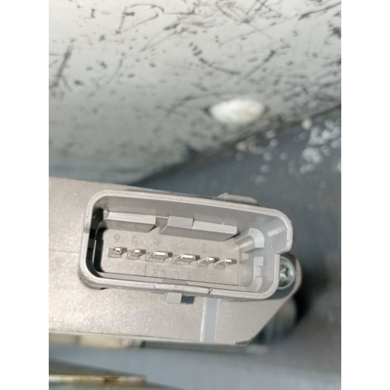Recambio de elevalunas delantero izquierdo para peugeot 5008 (0u_, 0e_) 2.0 hdi 150 / bluehdi 150 referencia OEM IAM 9682808980 