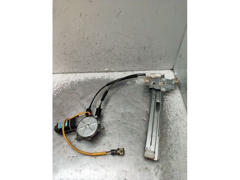 Recambio de elevalunas trasero izquierdo para kia sephia sedán (fa) 1.5 i referencia OEM IAM  4P 1996