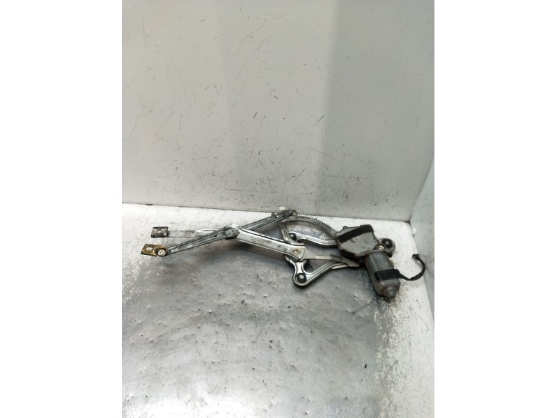 Recambio de elevalunas delantero izquierdo para mercedes-benz clase e (w124) berlina referencia OEM IAM  4P 1984
