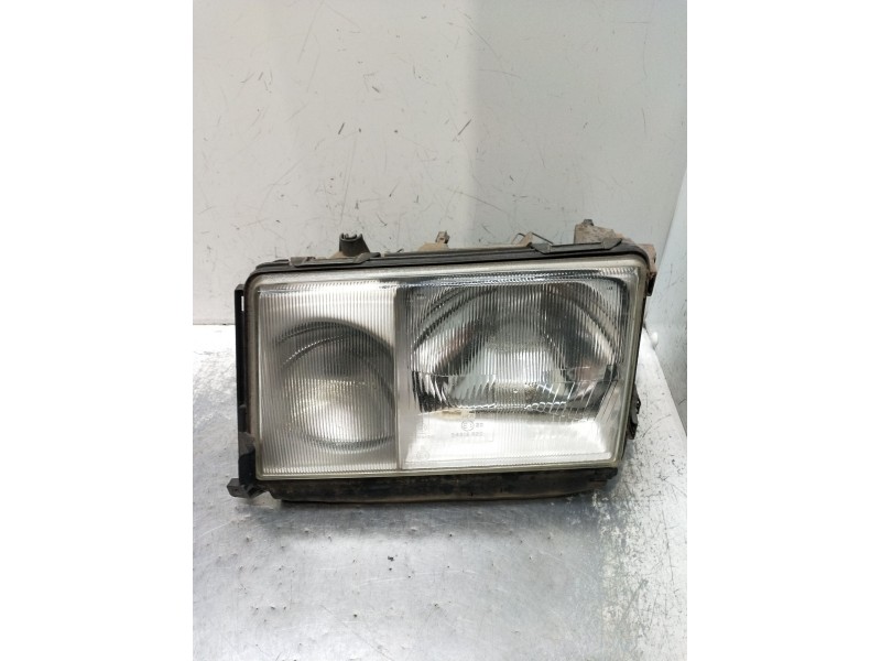Recambio de faro izquierdo para mercedes-benz clase e (w124) berlina referencia OEM IAM   1984