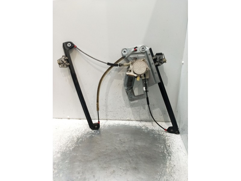 Recambio de elevalunas delantero derecho para bmw 5 (e39) 525 d referencia OEM IAM  4P 1995
