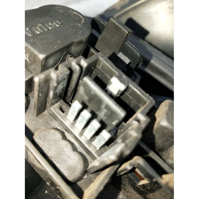 Recambio de piloto trasero izquierdo para renault megane i classic (la0/1_) 1.9 dti (la1u) referencia OEM IAM   1999