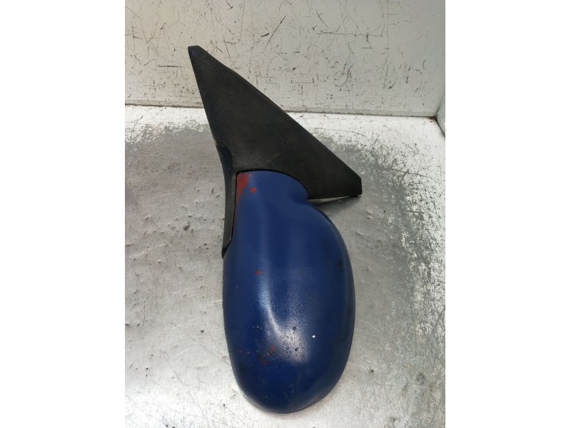 Recambio de retrovisor izquierdo para kia sephia sedán (fa) 1.5 i referencia OEM IAM  ELÉCTRICO 1996