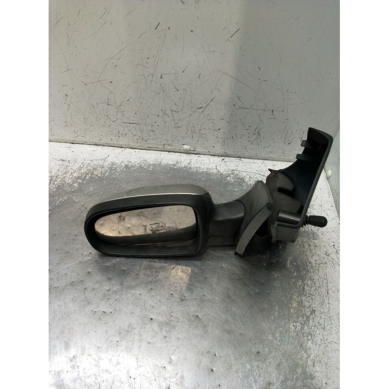 Recambio de retrovisor izquierdo para opel corsa c (x01) 1.7 dti (f08, f68) referencia OEM IAM  MANUAL 2001