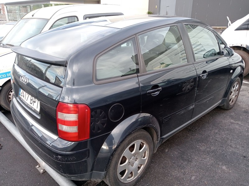 audi a2 (8z0) del año 2001