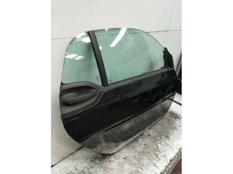 Recambio de puerta delantera derecha para smart fortwo coupe electric drive / eq pull&bear (453.391) referencia OEM IAM  3P 2018