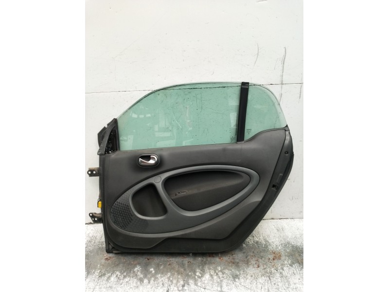 Recambio de puerta delantera derecha para smart fortwo coupe electric drive / eq pull&bear (453.391) referencia OEM IAM  3P 2018