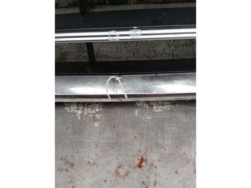 Recambio de rejilla delantera para audi a6 berlina (4a2) 40 tdi design referencia OEM IAM 4K0853651B RU613013237 