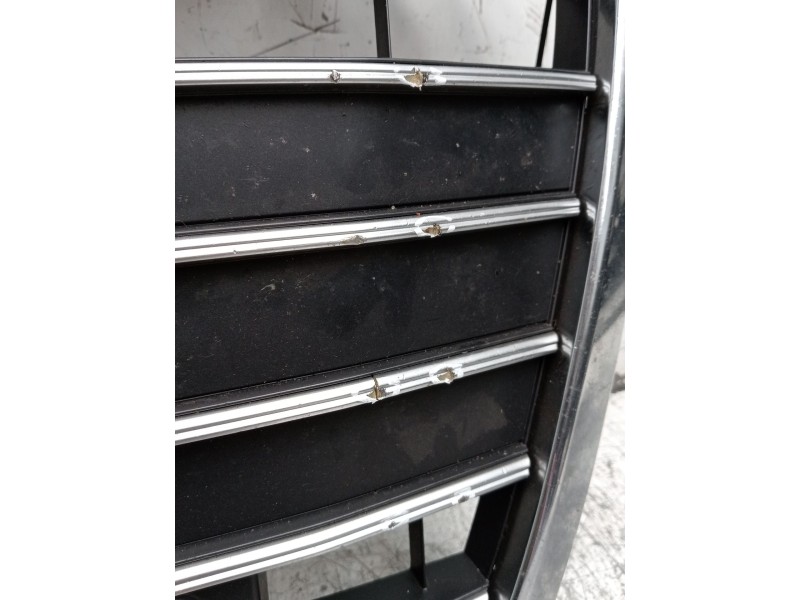 Recambio de rejilla delantera para audi a6 berlina (4a2) 40 tdi design referencia OEM IAM 4K0853651B RU613013237 