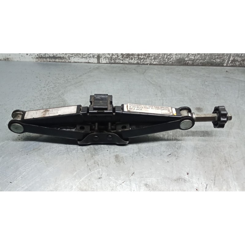Recambio de gato para mercedes-benz sprinter 3,5-t furgoneta (b907, b910) 314 cdi (910.631, 910.633) referencia OEM IAM A9105800