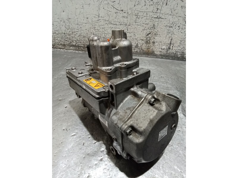 Recambio de compresor aire acondicionado para smart fortwo coupe electric drive / eq pull&bear (453.391) referencia OEM IAM 9260