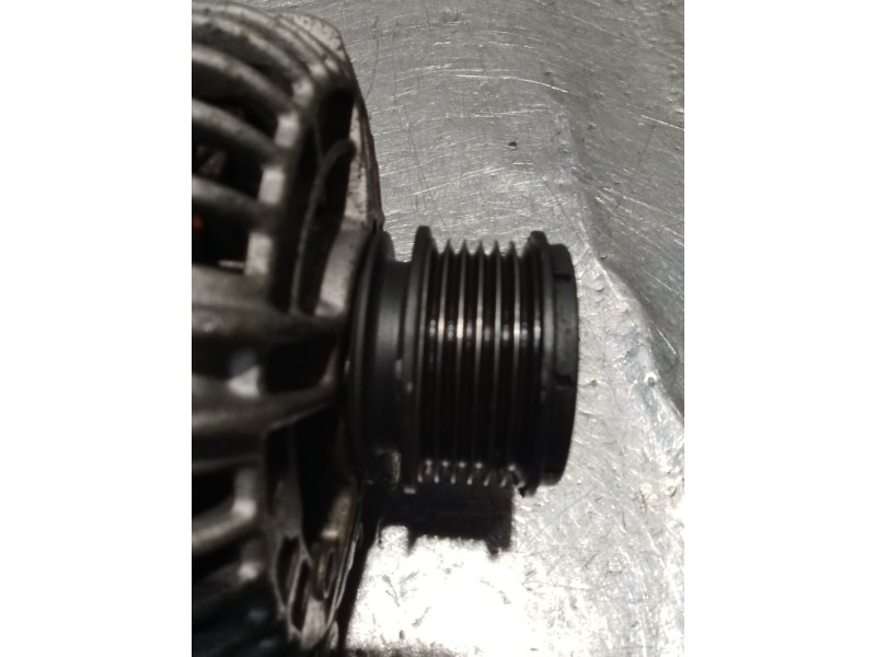 Recambio de alternador para audi a2 (8z0) 1.4 tdi referencia OEM IAM 0986045340  