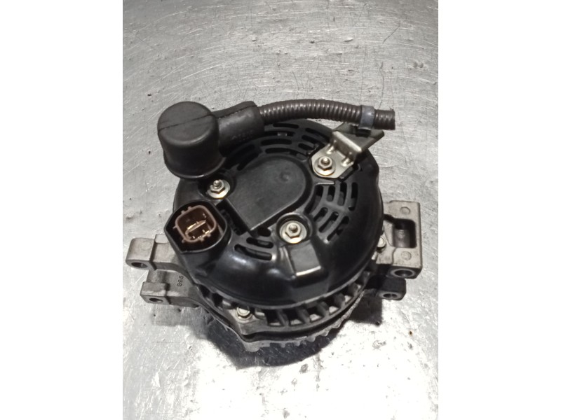 Recambio de alternador para honda civic viii hatchback (fn, fk) 2.2 ctdi (fk3) referencia OEM IAM 1042104860  