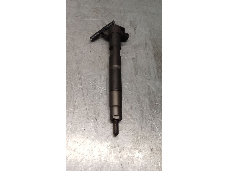 Recambio de inyector para mercedes-benz sprinter 3,5-t furgoneta (b907, b910) 314 cdi (910.631, 910.633) referencia OEM IAM A651