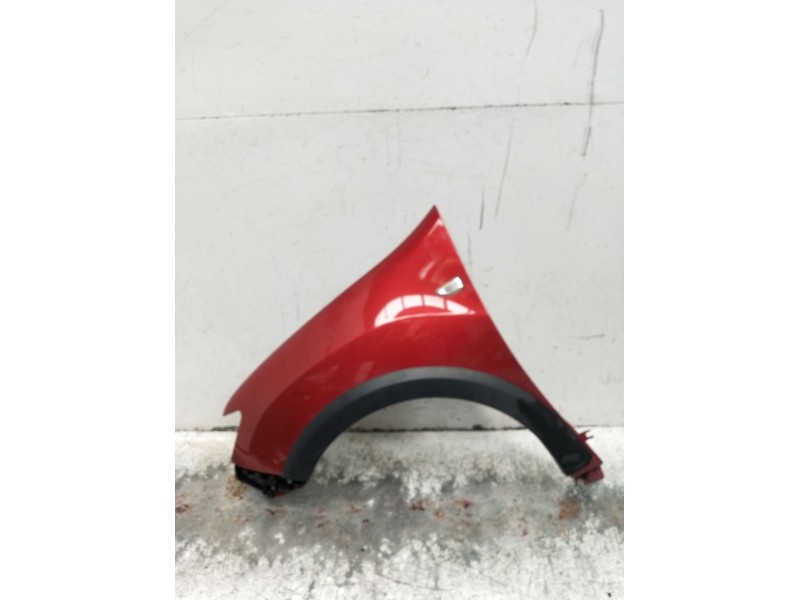 Recambio de aleta delantera izquierda para dacia sandero ii (b8_) tce 90 (b8m1, b8ma) referencia OEM IAM   