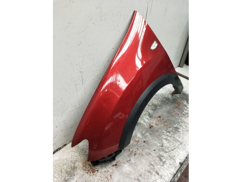 Recambio de aleta delantera izquierda para dacia sandero ii (b8_) tce 90 (b8m1, b8ma) referencia OEM IAM   