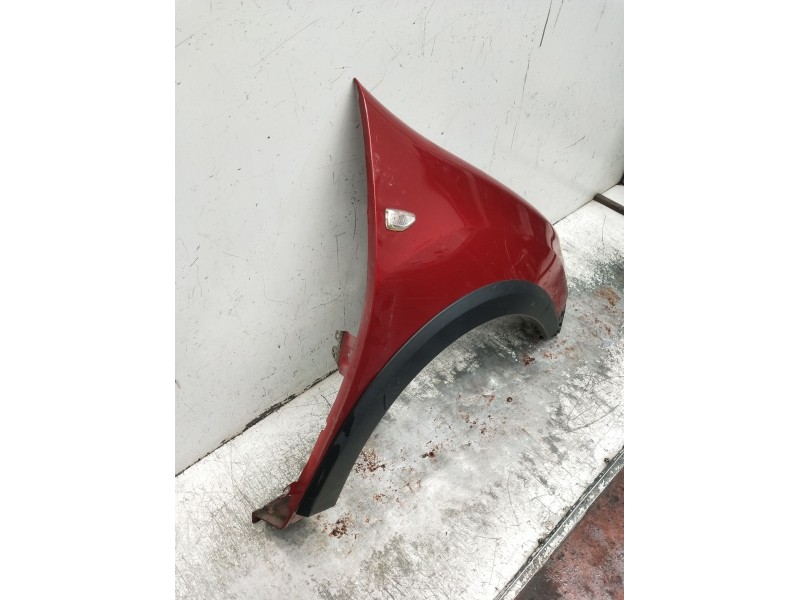 Recambio de aleta delantera derecha para dacia sandero ii (b8_) tce 90 (b8m1, b8ma) referencia OEM IAM   