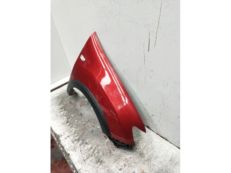 Recambio de aleta delantera derecha para dacia sandero ii (b8_) tce 90 (b8m1, b8ma) referencia OEM IAM   