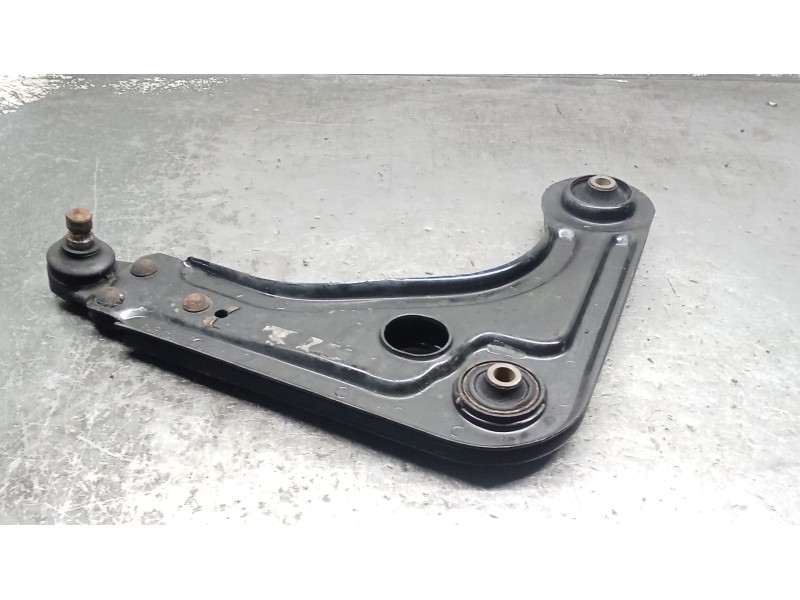 Recambio de brazo suspension inferior delantero derecho para ford ka (rb_) 1.3 i referencia OEM IAM 97KB30423051AC  96