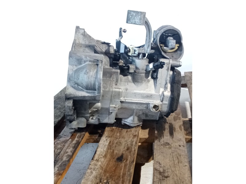Recambio de caja cambios para audi a2 (8z0) 1.4 tdi referencia OEM IAM EWQ 5V 12011 370335