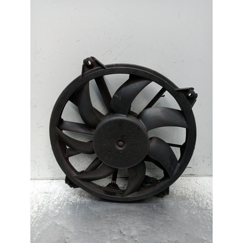 Recambio de electroventilador para citroën c4 ii (nc_) 1.4 vti 95 referencia OEM IAM   2010