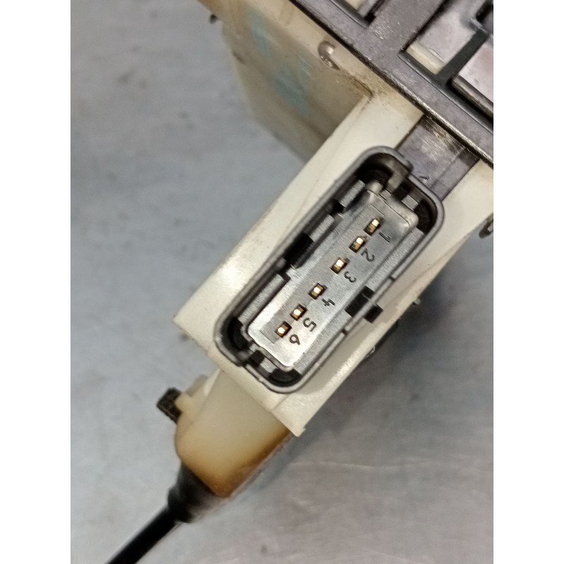 Recambio de motor cierre centralizado trasero izquierdo para citroën c4 ii (nc_) 1.4 vti 95 referencia OEM IAM   2010 5P