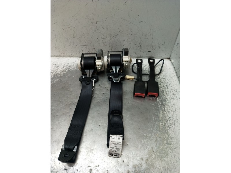 Recambio de juego cinturones delantero para nissan pixo (ua0) 1.0 referencia OEM IAM  5P 2009