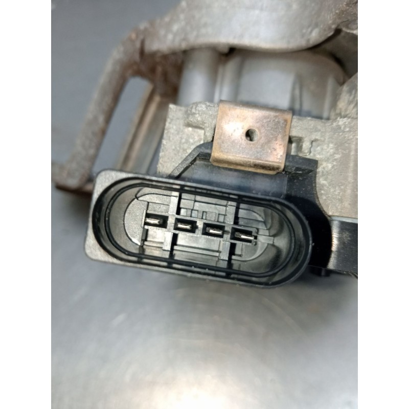 Recambio de motor limpia delantero para kia carens iv 1.7 crdi referencia OEM IAM 98110A4900 0390248012 DERECHO 2013