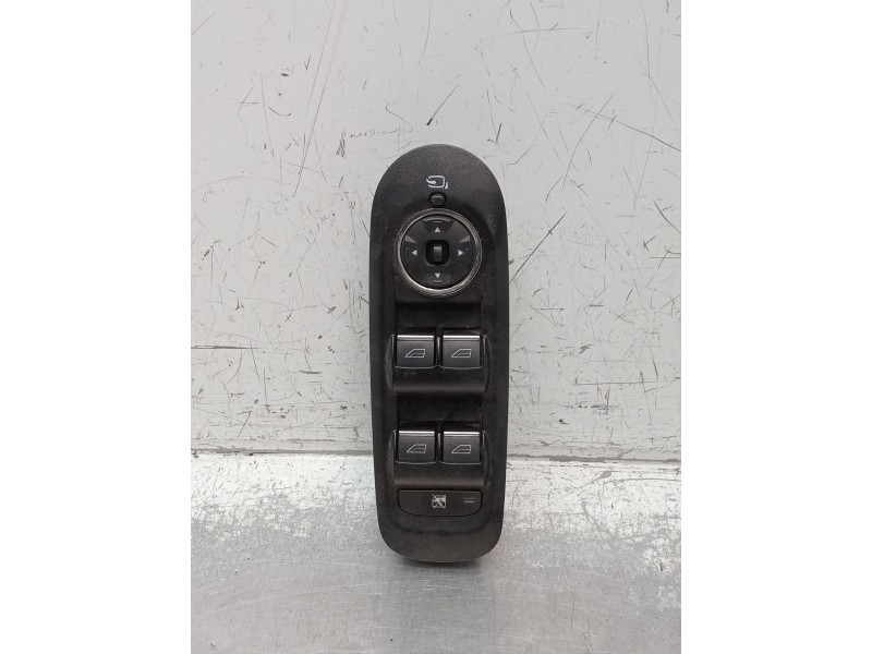 Recambio de mando elevalunas delantero izquierdo para ford mondeo sportbreak (ca2) trend x referencia OEM IAM 7S7T14S132BC A0112