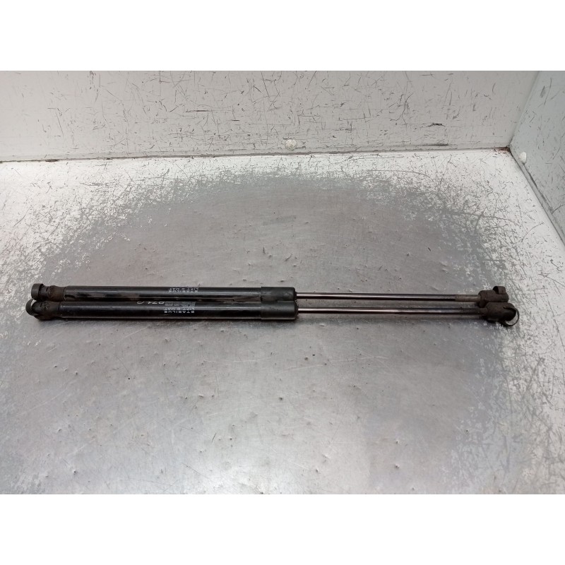 Recambio de amortiguadores maletero / porton para citroën c4 ii (nc_) 1.4 vti 95 referencia OEM IAM 895777 9800717780 0460N 2010
