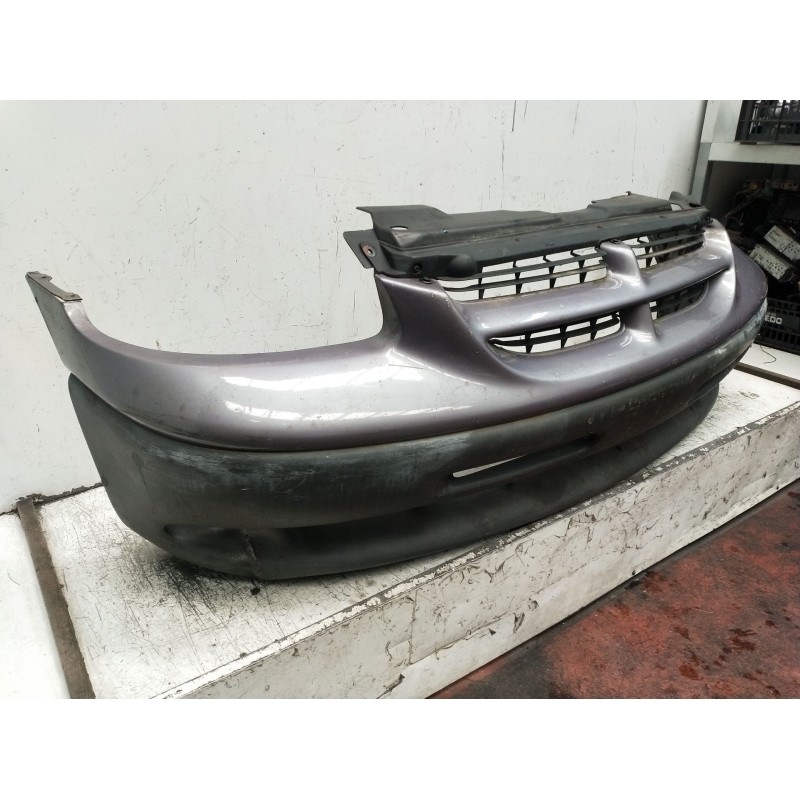 Recambio de paragolpes delantero para chrysler voyager / grand voyager iii (gs_, ns_) 2.4 i referencia OEM IAM  VER FOTOS 