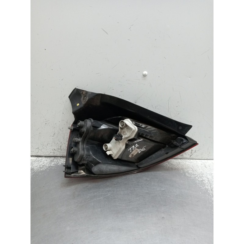 Recambio de piloto trasero derecho para renault megane ii (bm0/1_, cm0/1_) 1.9 dci (bm0g, cm0g) referencia OEM IAM   2003