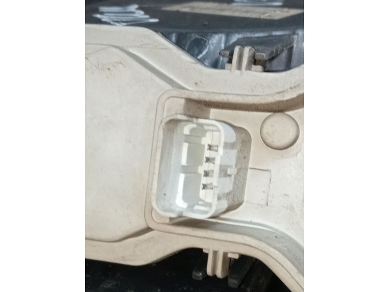 Recambio de piloto trasero izquierdo para renault megane ii (bm0/1_, cm0/1_) 1.9 dci (bm0g, cm0g) referencia OEM IAM 8200073236 