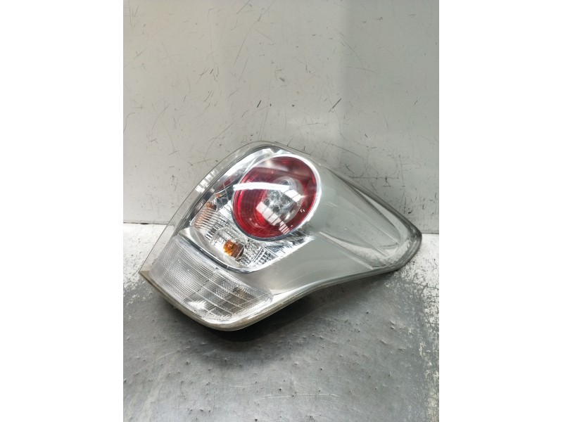 Recambio de piloto trasero derecho para toyota verso (_r2_) 2.2 d-4d (aur21_) referencia OEM IAM   2009